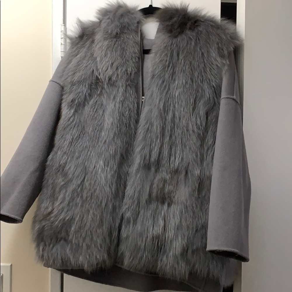 Reversible cashmere jacket with rabbit fur vest